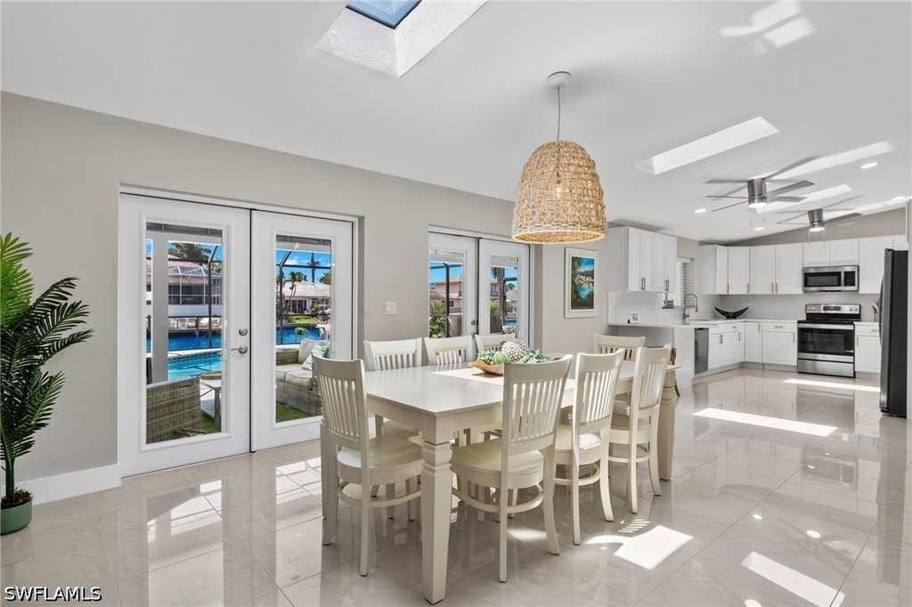 482 Tradewinds Avenue - Photo 7