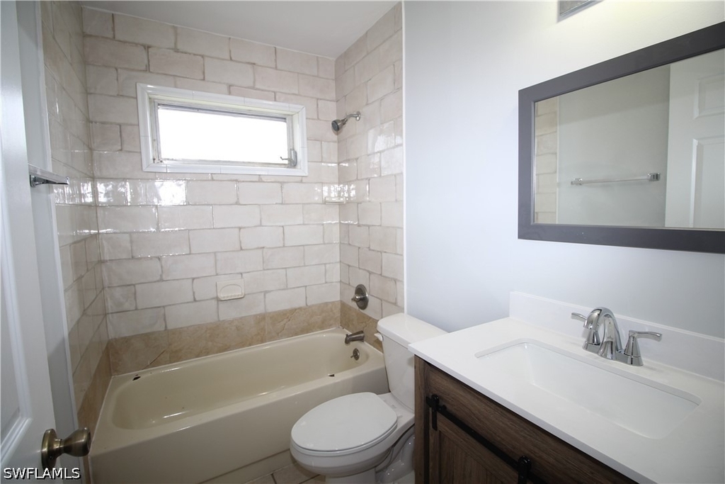 613 Hancock Bridge Parkway - Photo 5