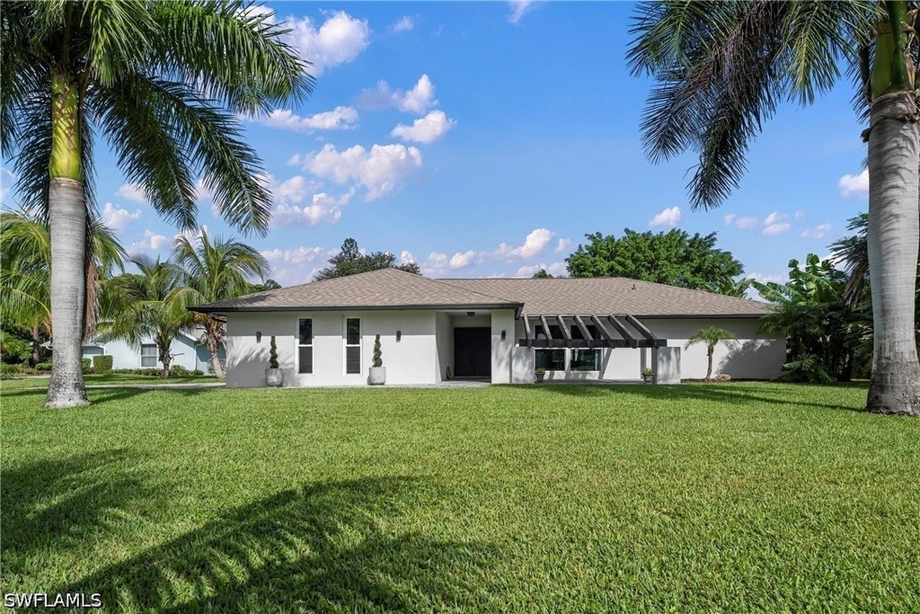 125 Westwood Drive - Photo 0