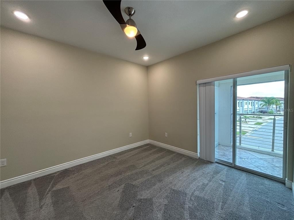 2045 Greenbriar Terrace - Photo 19