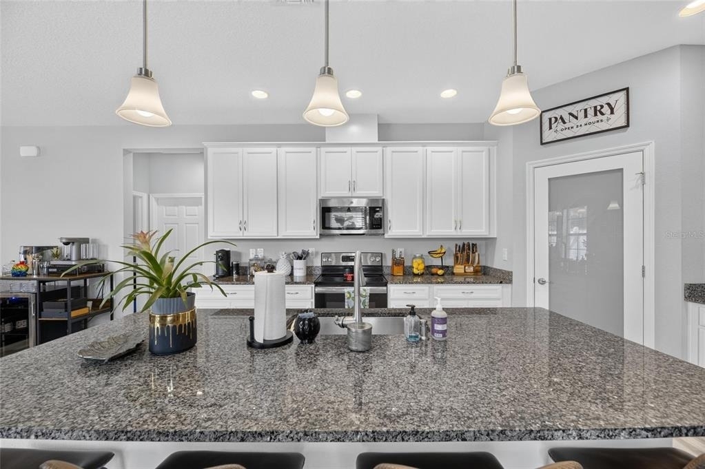 12427 Bay Estuary Bend - Photo 16