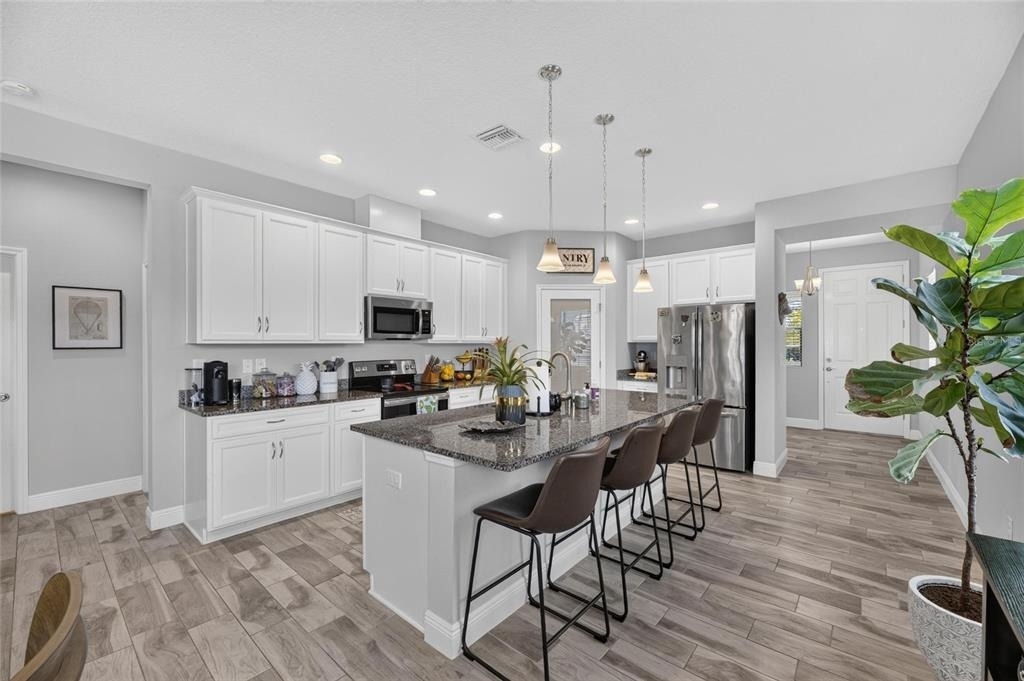 12427 Bay Estuary Bend - Photo 13
