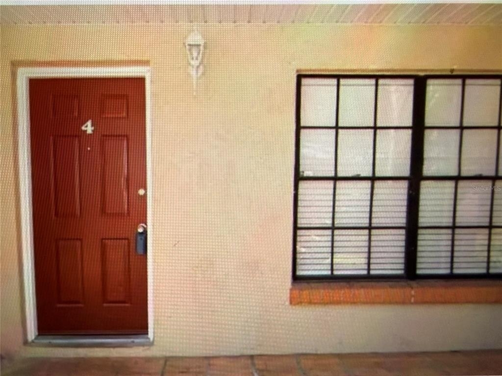 21038 Voyager Boulevard - Photo 0