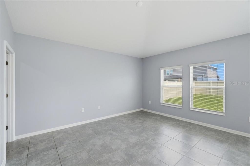 1033 Holden Way - Photo 7