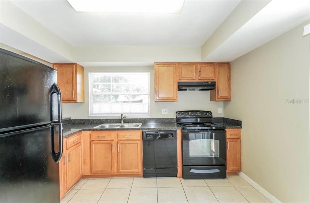10536 Chadbourne Drive - Photo 9