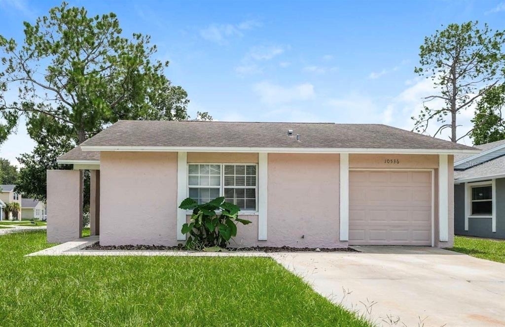 10536 Chadbourne Drive - Photo 0
