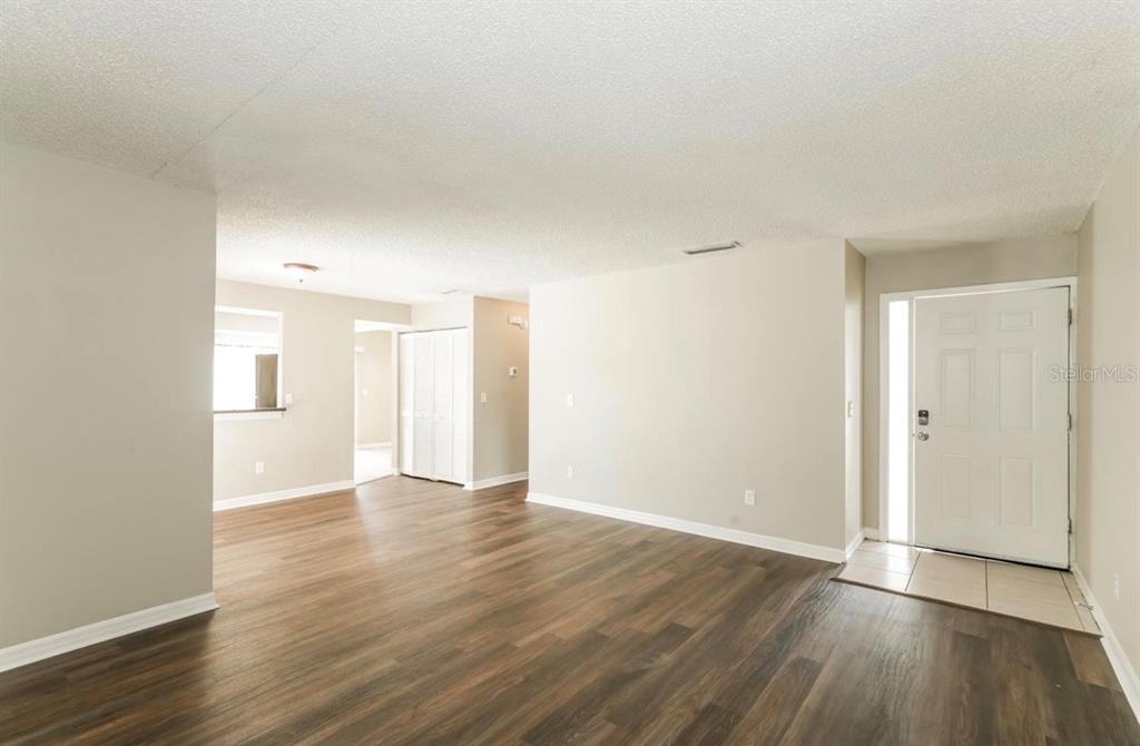 10536 Chadbourne Drive - Photo 4