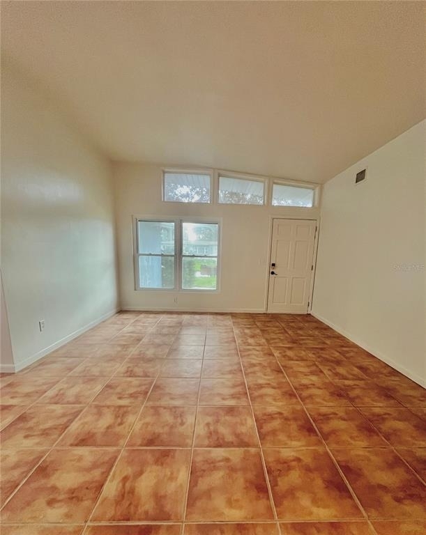 1390 Satsuma Street - Photo 3