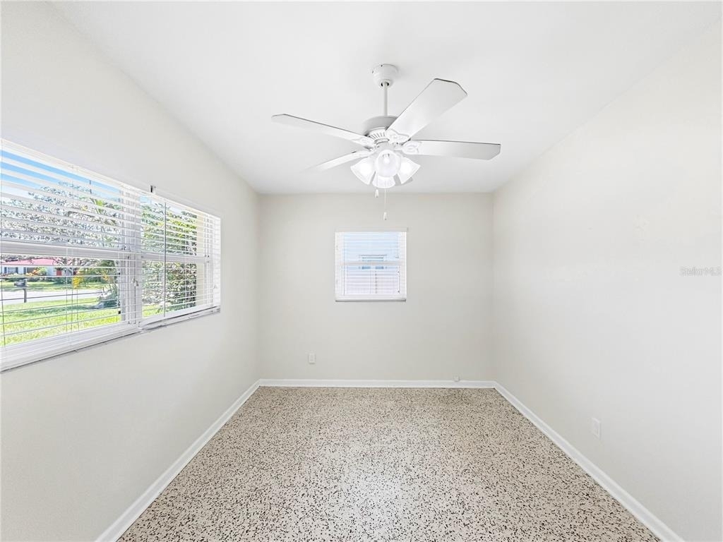 921 6th Avenue Nw - Photo 19