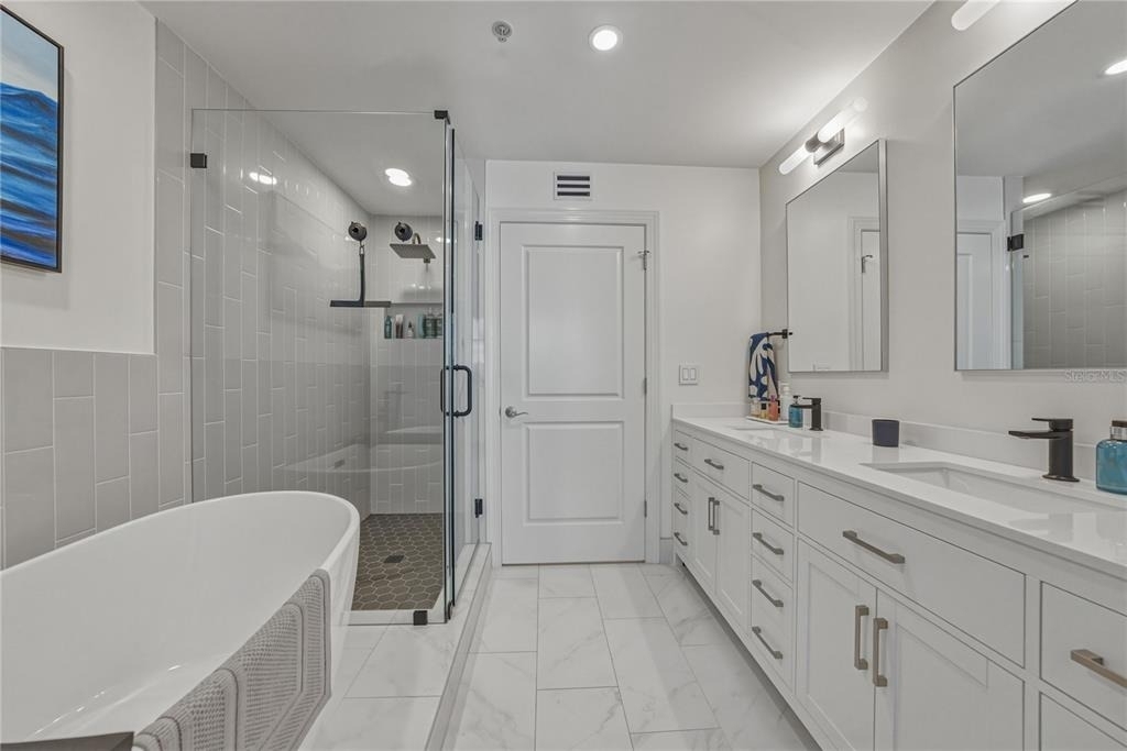1227 E Madison Street - Photo 24