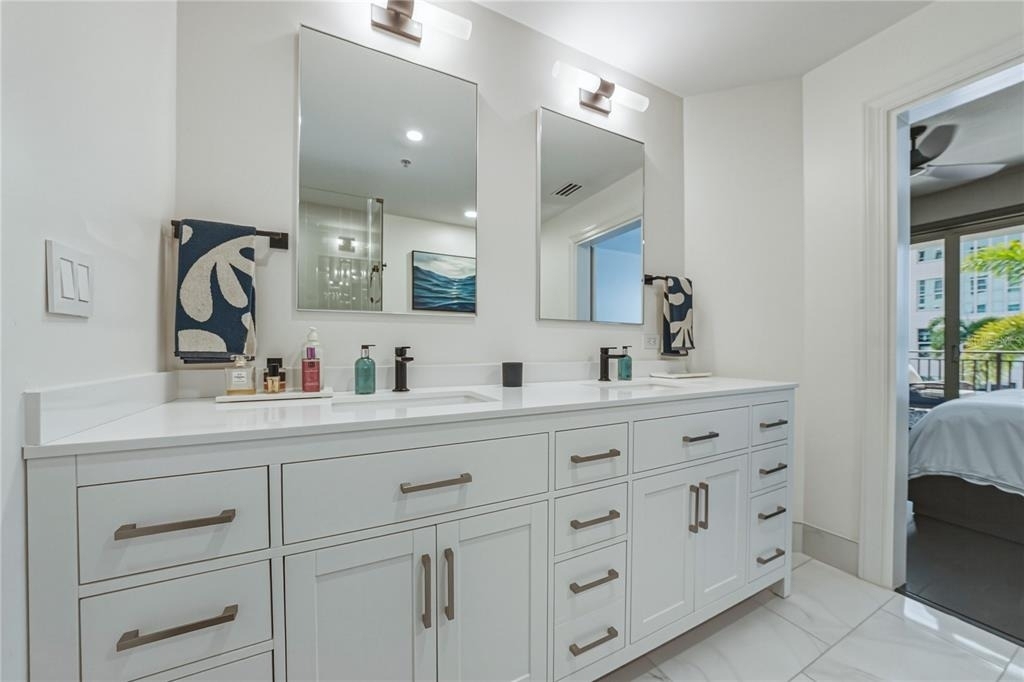 1227 E Madison Street - Photo 23