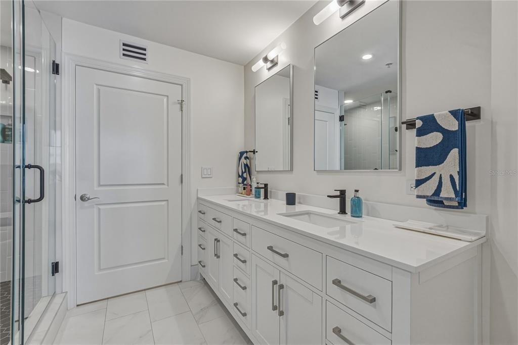 1227 E Madison Street - Photo 22