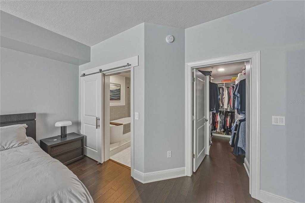 1227 E Madison Street - Photo 21