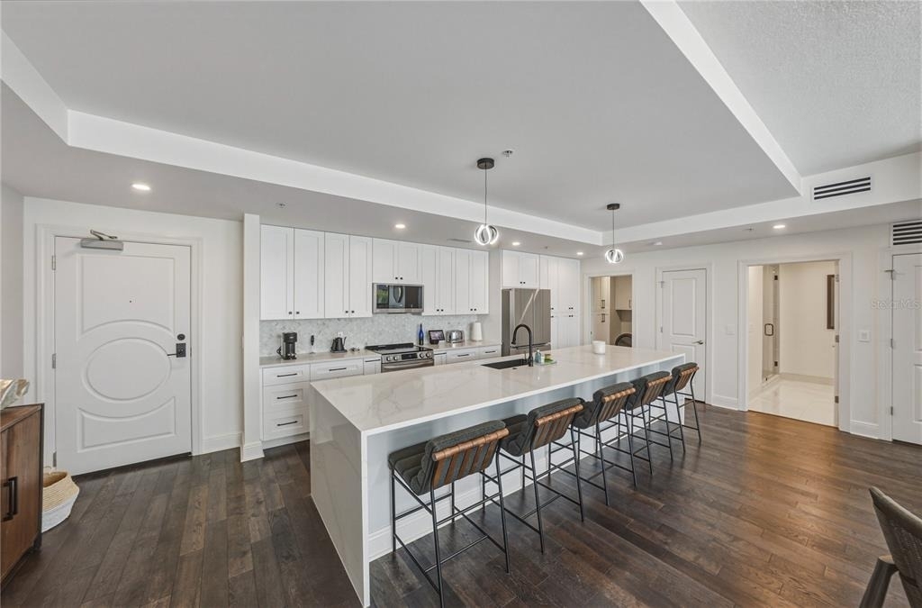 1227 E Madison Street - Photo 1