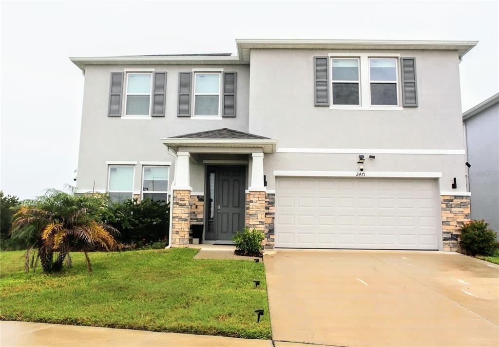 2471 Warren Acres Boulevard - Photo 0