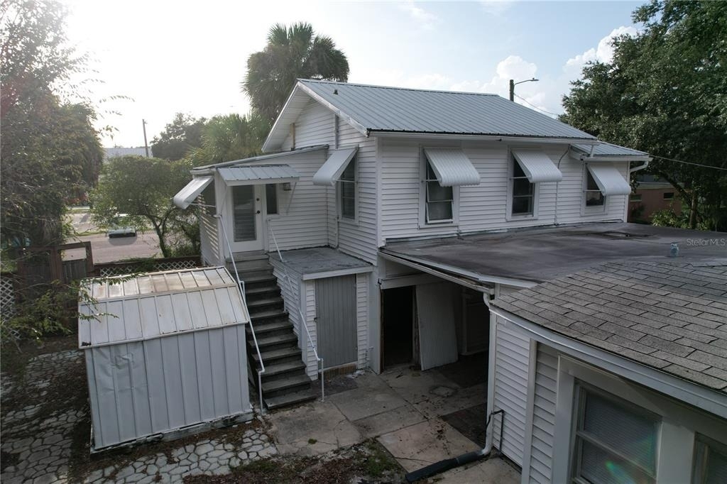 6506 N Wellington Avenue - Photo 5