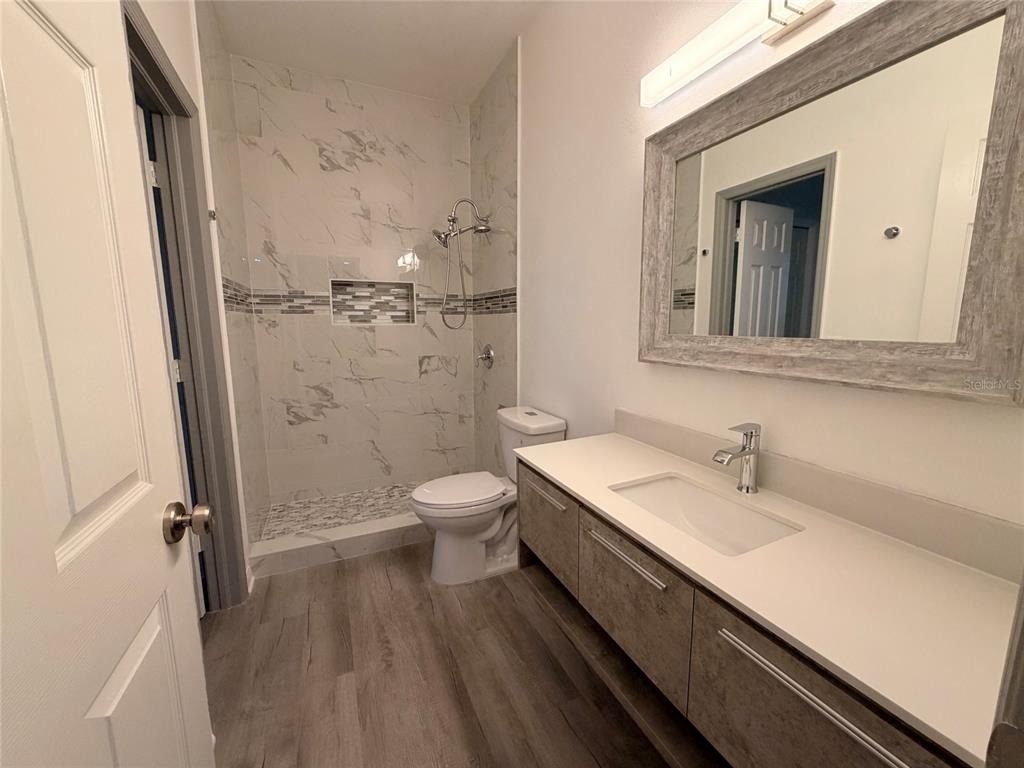 10245 Devonshire Lake Drive - Photo 13