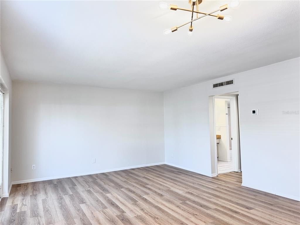 1000 S Semoran Boulevard - Photo 6