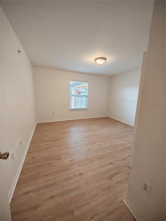 5471 Vineland Road - Photo 9