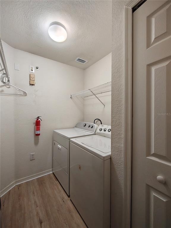 5471 Vineland Road - Photo 4