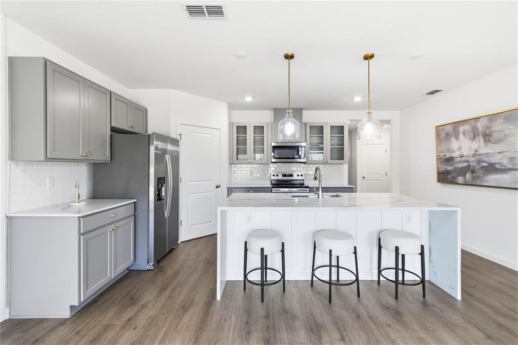 1041 Champion Ridge Drive - Photo 5