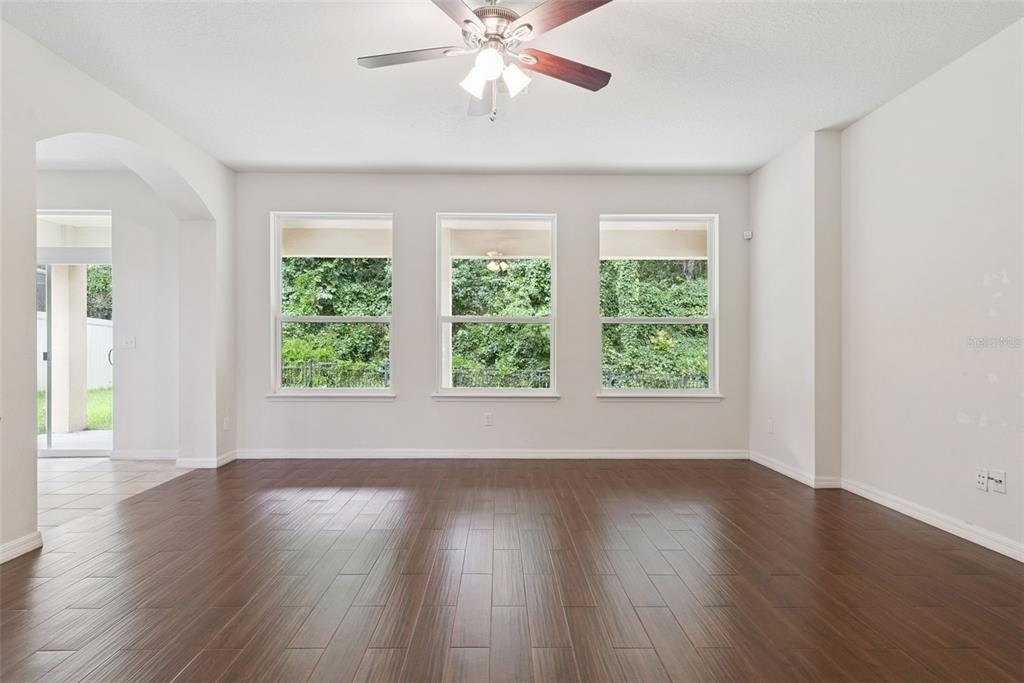 660 Fanning Drive - Photo 9