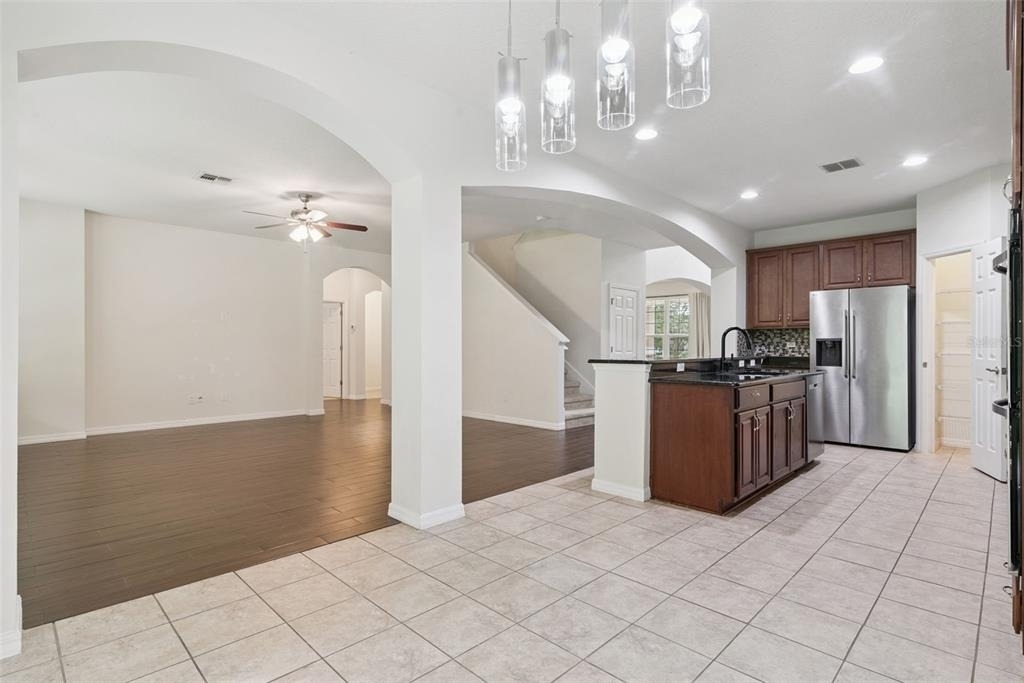660 Fanning Drive - Photo 11