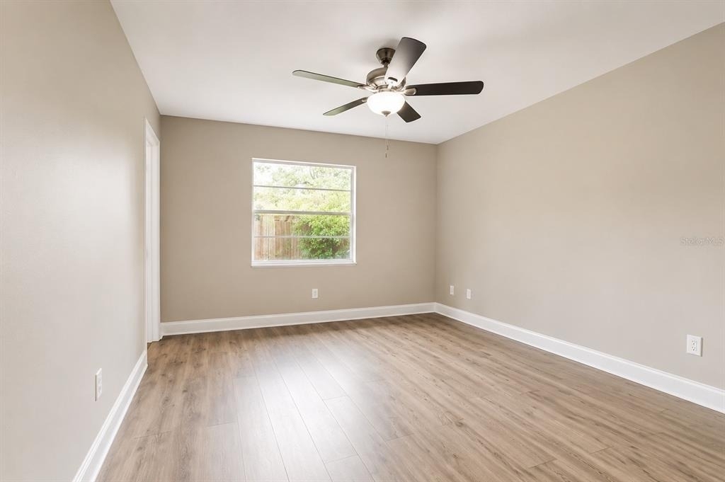 1427 Benwick Way - Photo 6