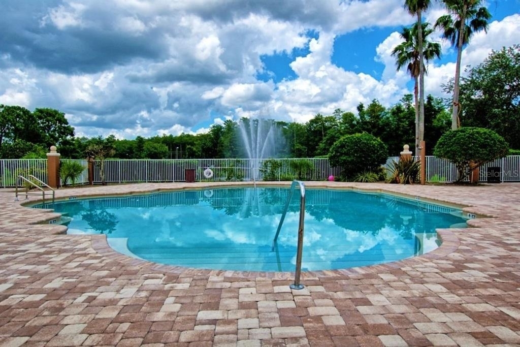 13815 Fairway Island Drive - Photo 22