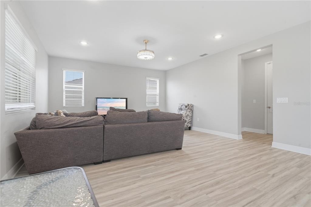 31707 Broadwater Avenue - Photo 12
