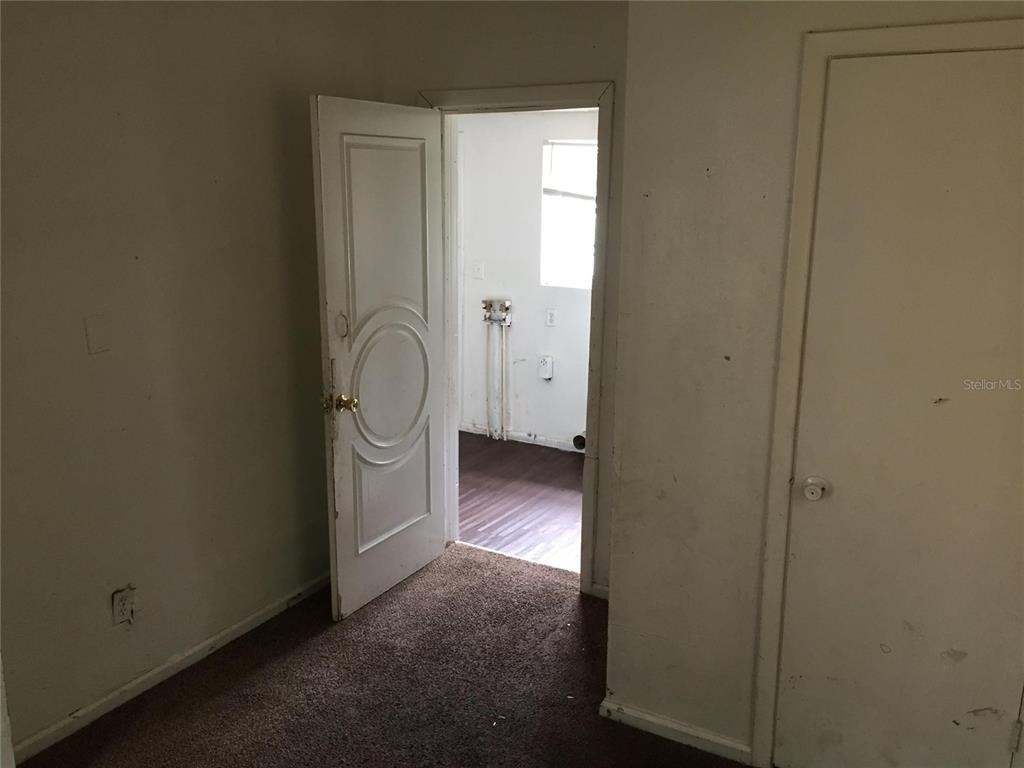 1489 Grothe Street - Photo 6