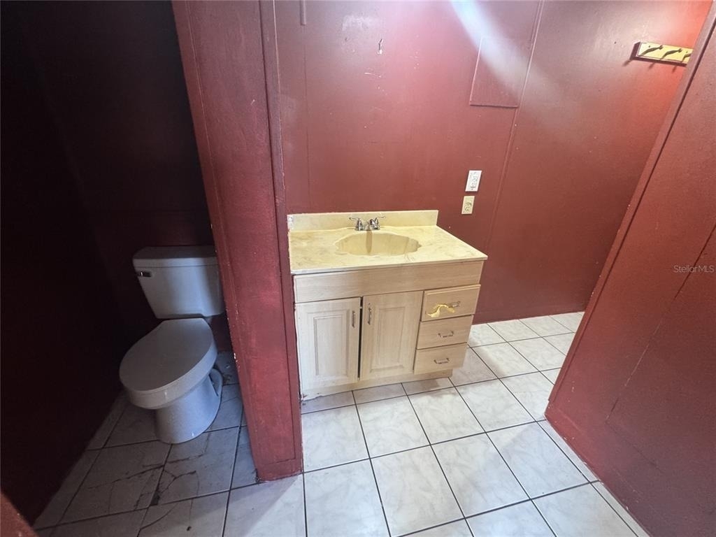 11606 Huggins Street - Photo 12