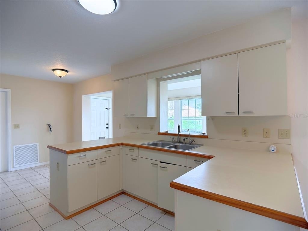 5001 Nw 31st Street - Photo 22
