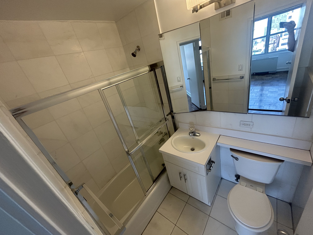 888 8th Avenue - Photo 5
