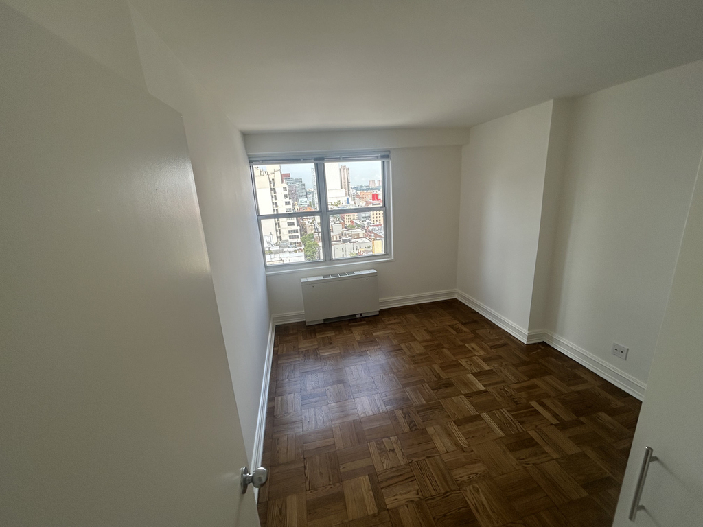 888 8th Avenue - Photo 1