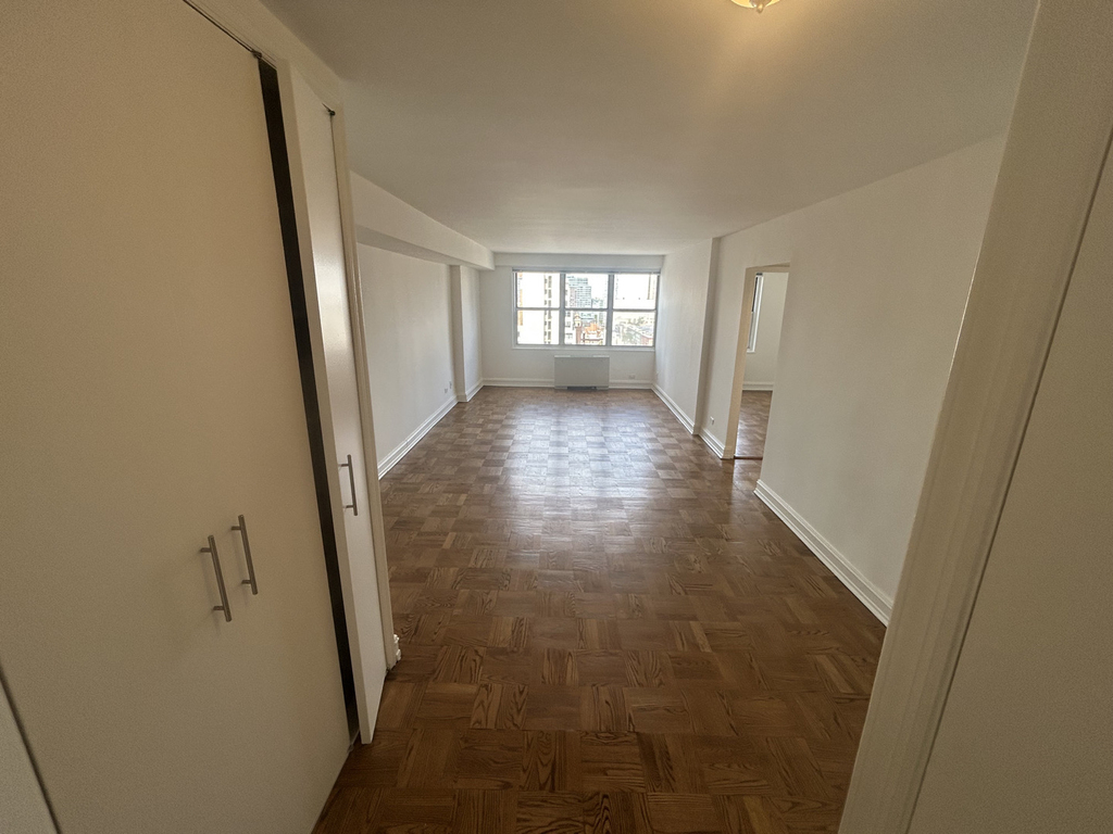 888 8th Avenue - Photo 0