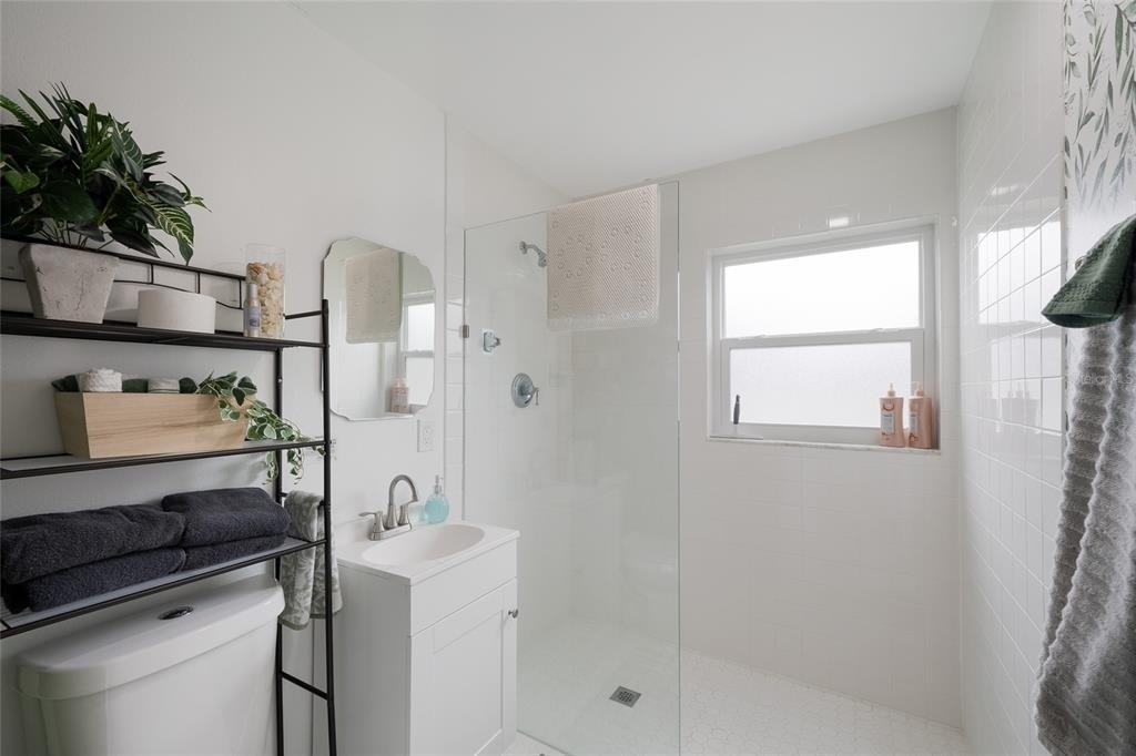 643 Mobile Road - Photo 15