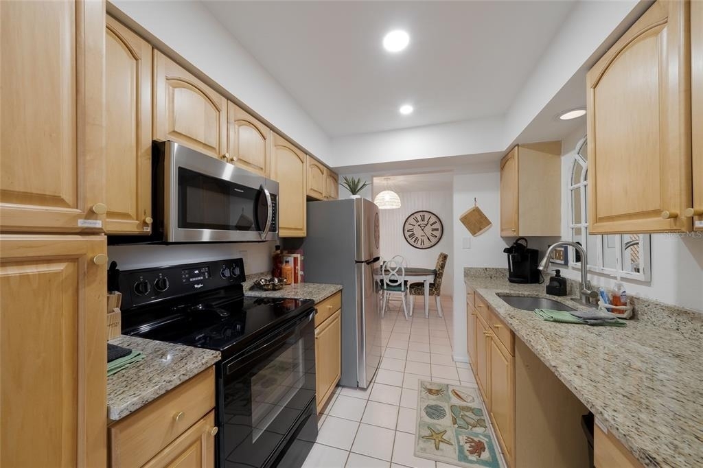 643 Mobile Road - Photo 11