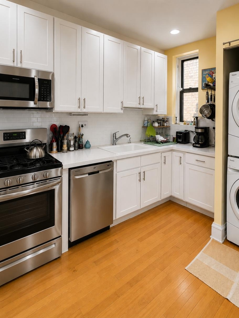 7658 North Sheridan Road - Photo 4
