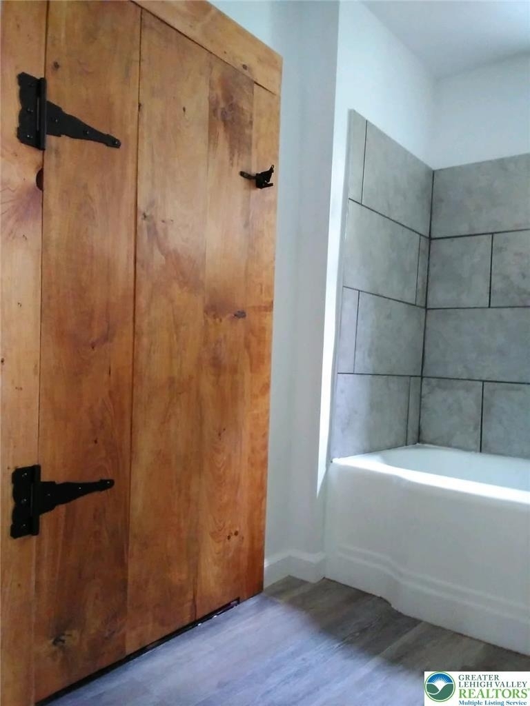 966 S Centre Street - Photo 10