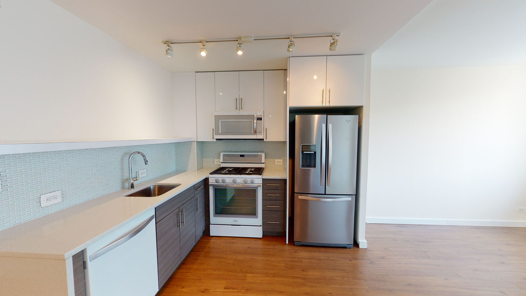 401 E 34th St - Photo 2