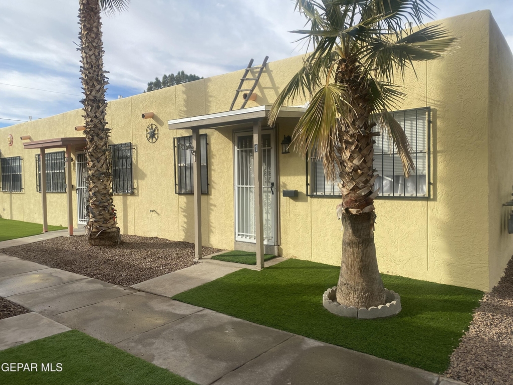 8953 Herbert Street - Photo 0