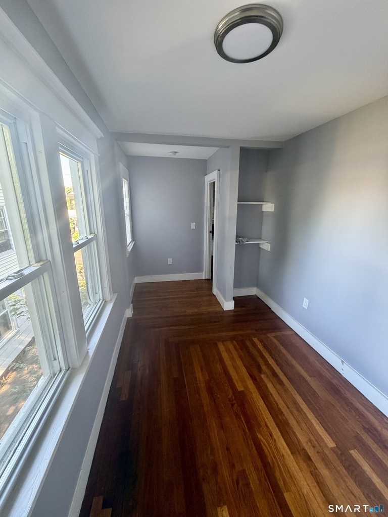 32 Alstrum Street - Photo 6