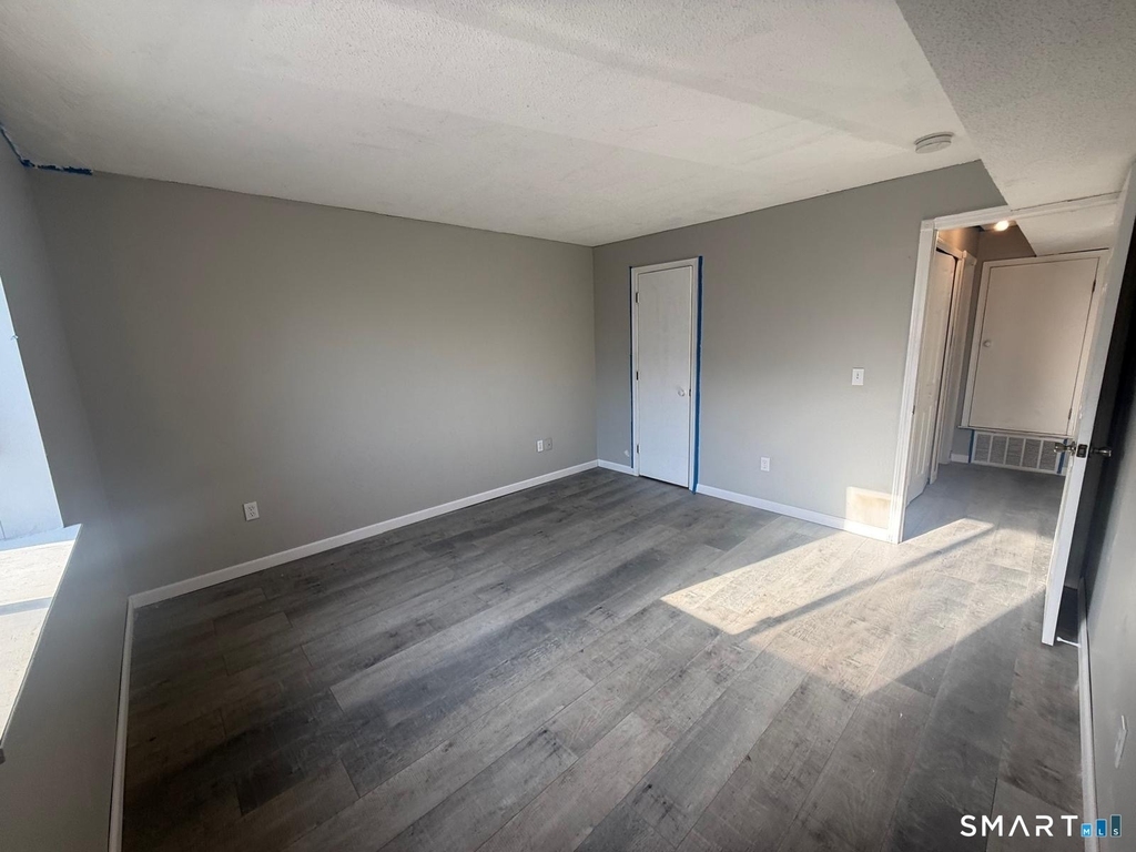 74 Main Street - Photo 4