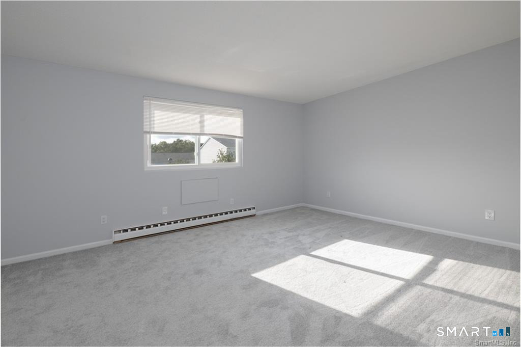 565 Clark Avenue - Photo 14