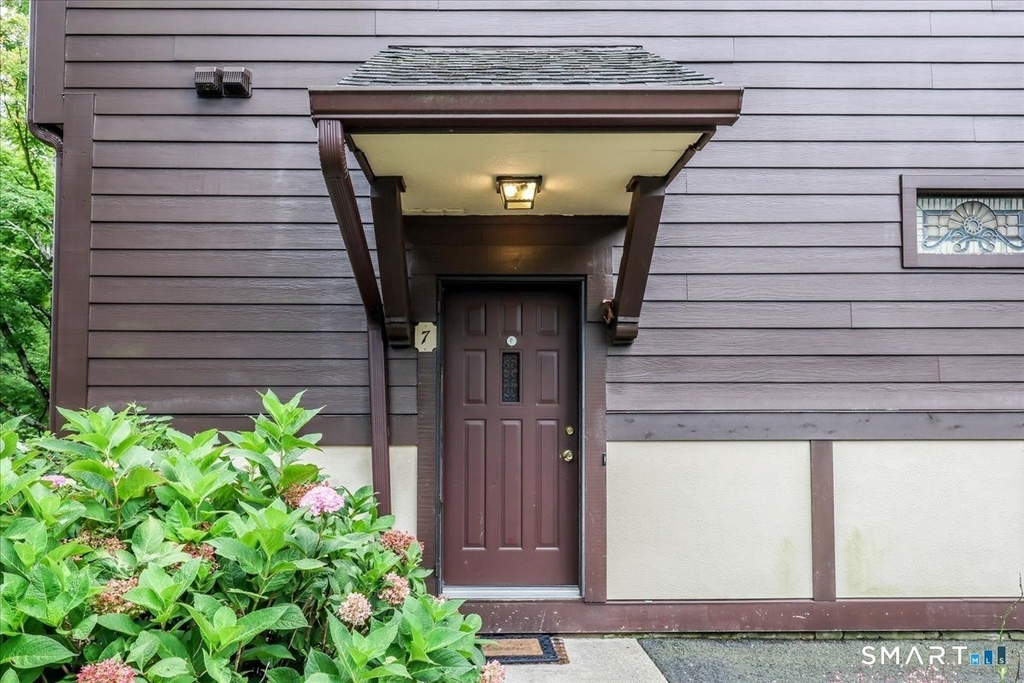 7 Tara Drive - Photo 25