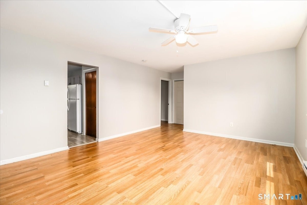 96 Belair Drive - Photo 8