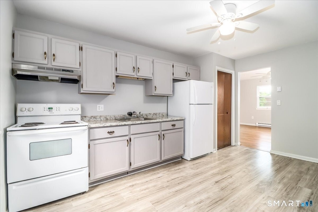 96 Belair Drive - Photo 1