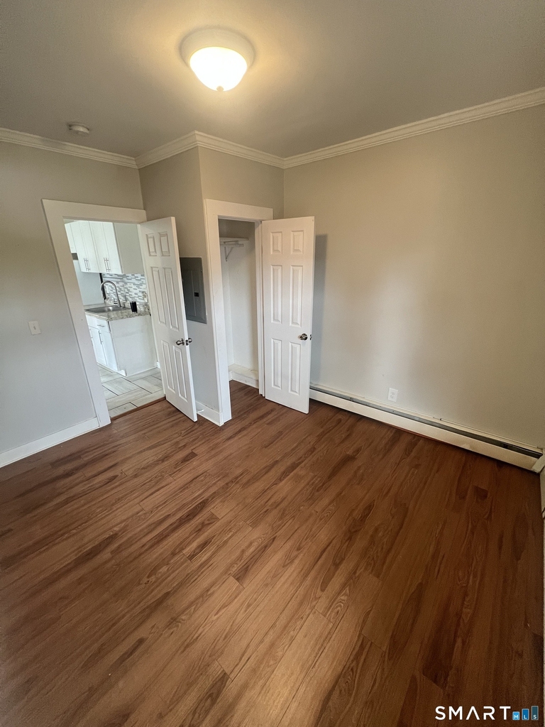 1389 Pembroke Street - Photo 5