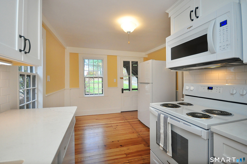 23 Main Street - Photo 13